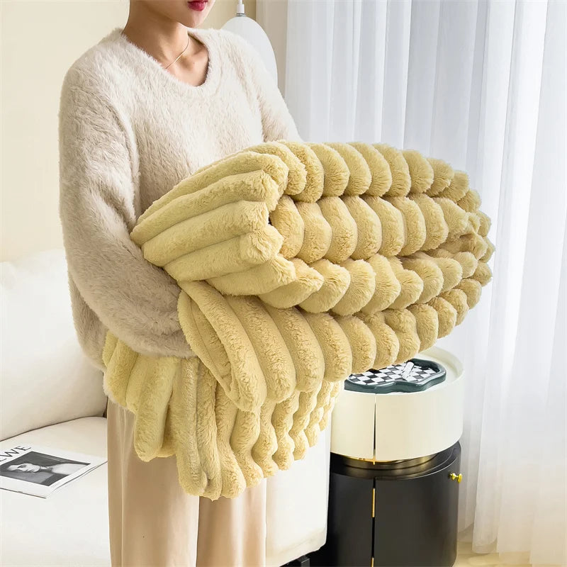 Cozy Luxury Winter Throw Blanket