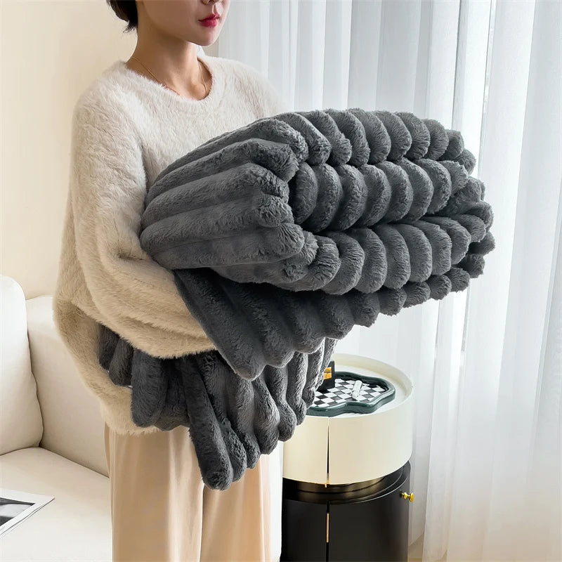Cozy Luxury Winter Throw Blanket