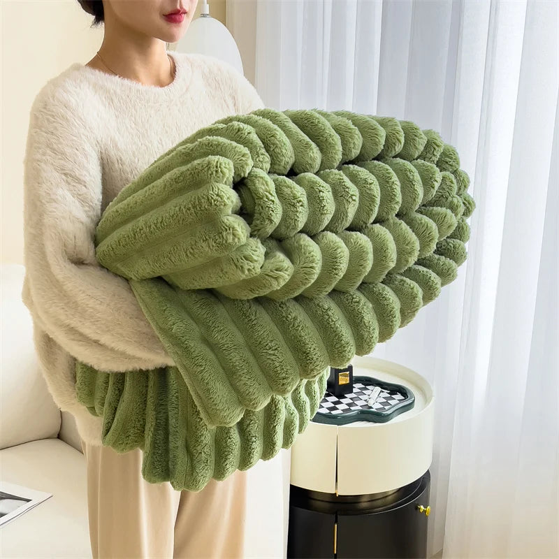 Luxurious Cozy Winter Throw Blanket